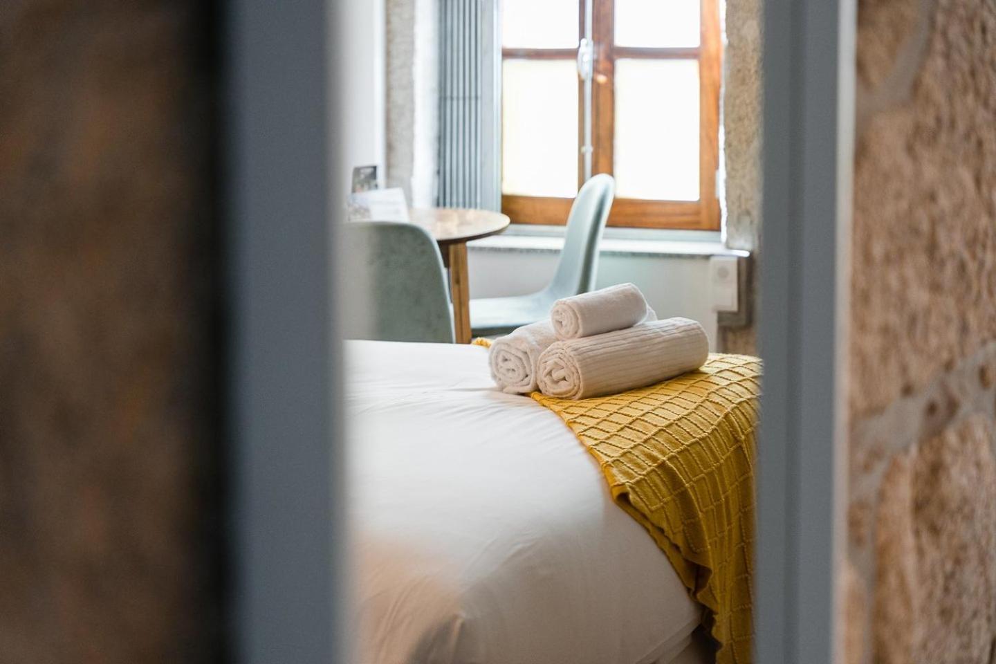 Guestready - Miragaia Stone Studios & Apartments Порту Экстерьер фото
